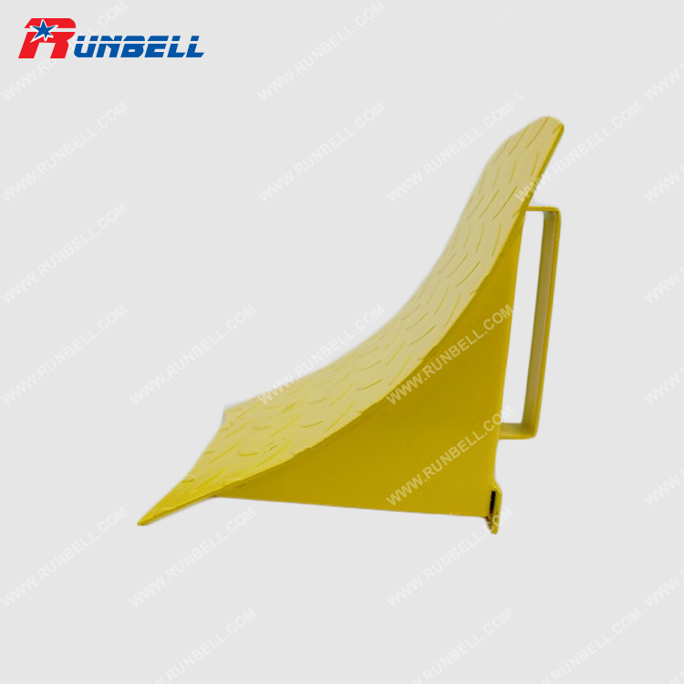 STEEL WHEEL CHOCK - TS131