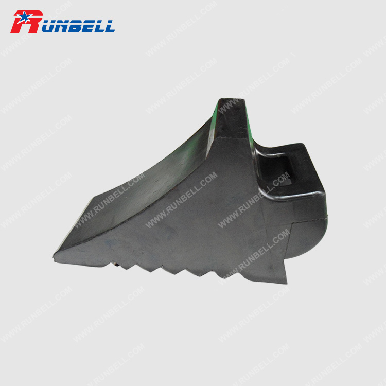 RUBBER WHEEL CHOCK - TS236