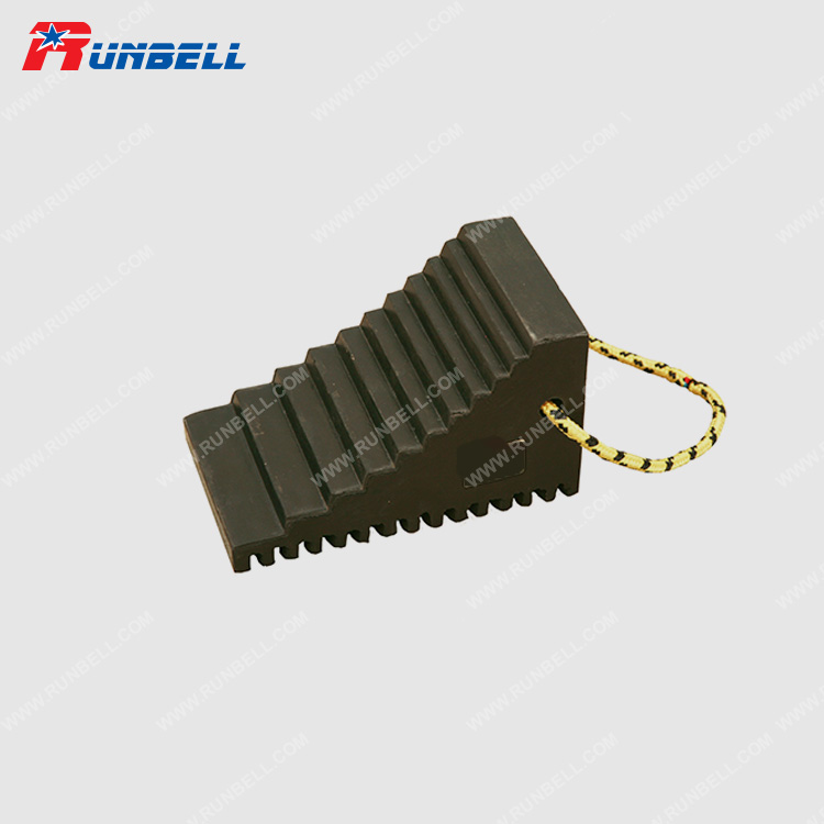 RUBBER WHEEL CHOCK - TS234