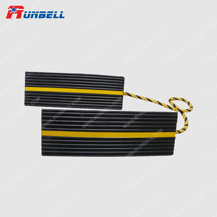 AIRCRAFT CHOCK - TS612