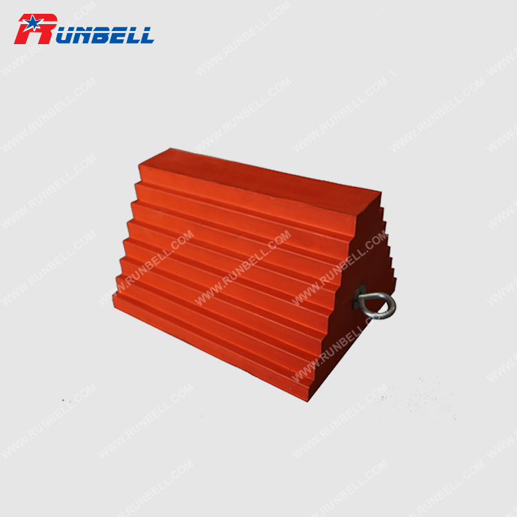 PU WHEEL CHOCK - TS003PU
