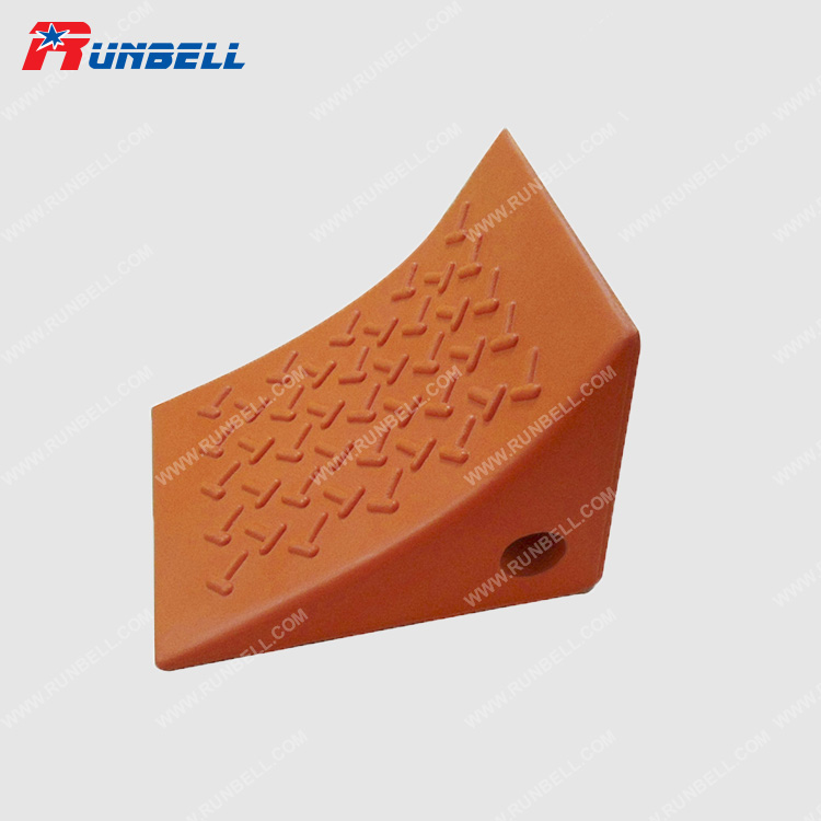 PU WHEEL CHOCK - TS768