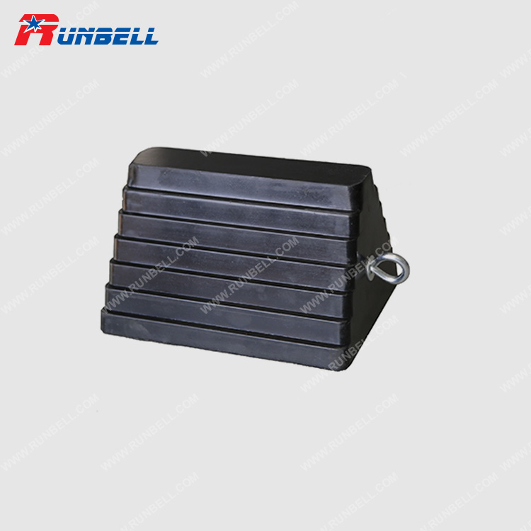 RUBBER WHEEL CHOCK - TS003