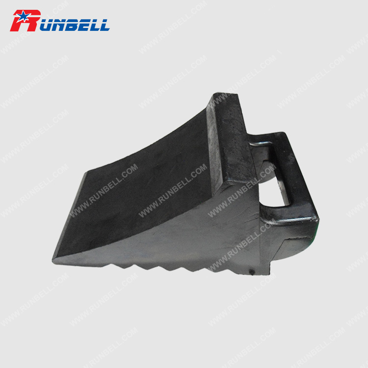 RUBBER WHEEL CHOCK - TS237