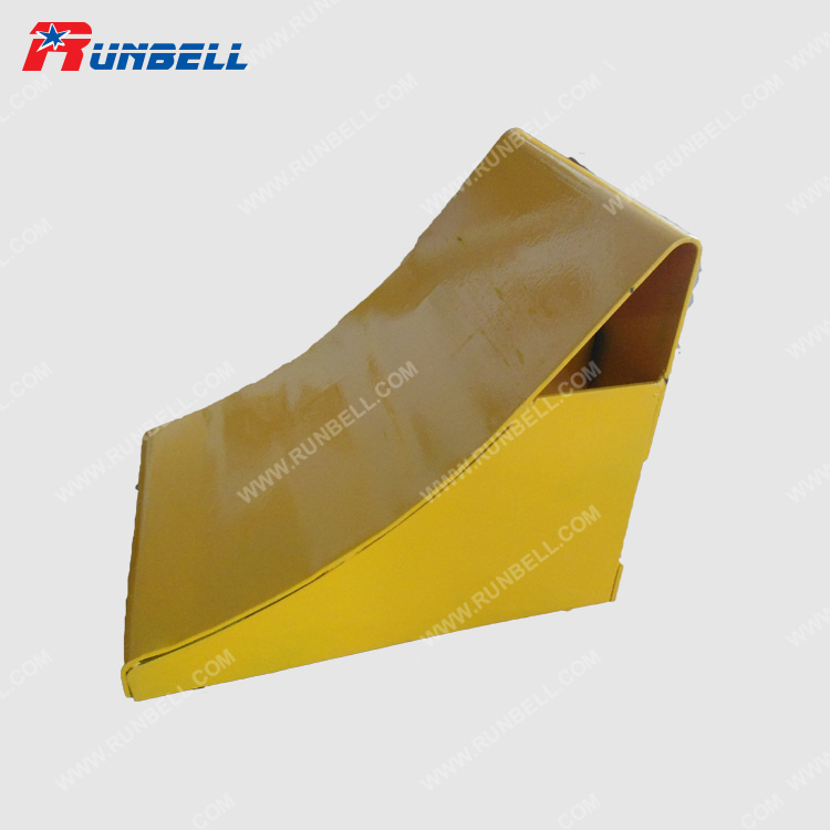 STEEL WHEEL CHOCK - TS132