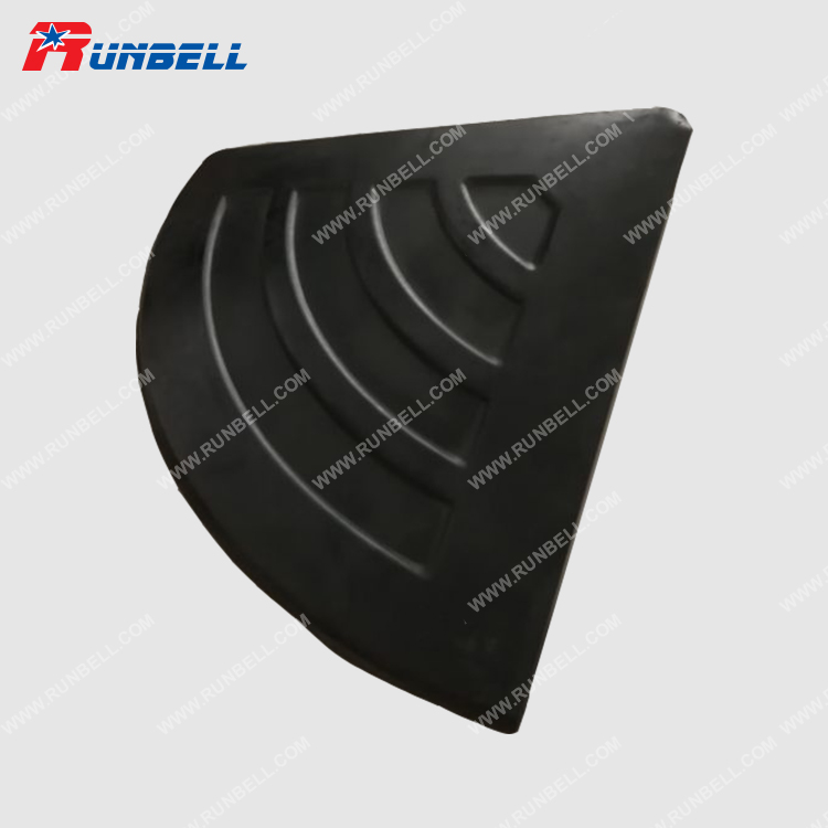 CORNER FOR CURB RAMP