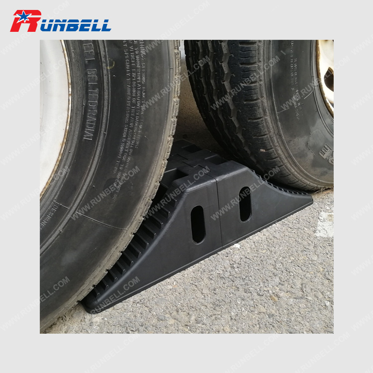 RV WHEEL CHOCK - TS209