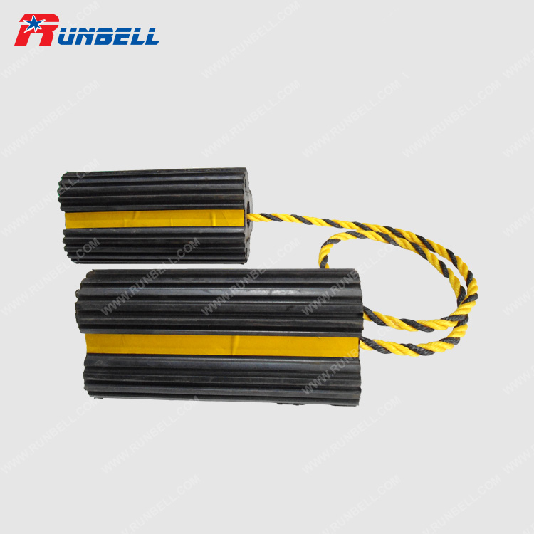 RUBBER CHOCK - TS408