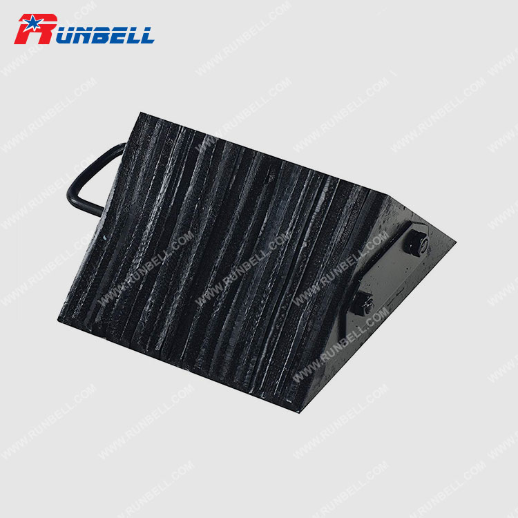 LAMINATED WHEEL CHOCK - TSL15