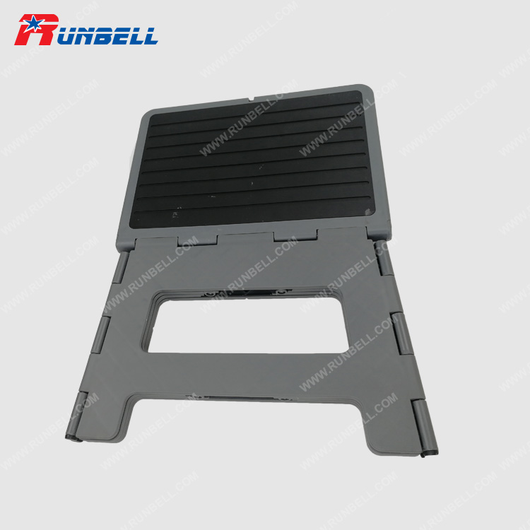 FOLDING STEP STOOL - TS481